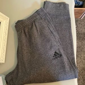 Adidas Joggers/Sweatpants